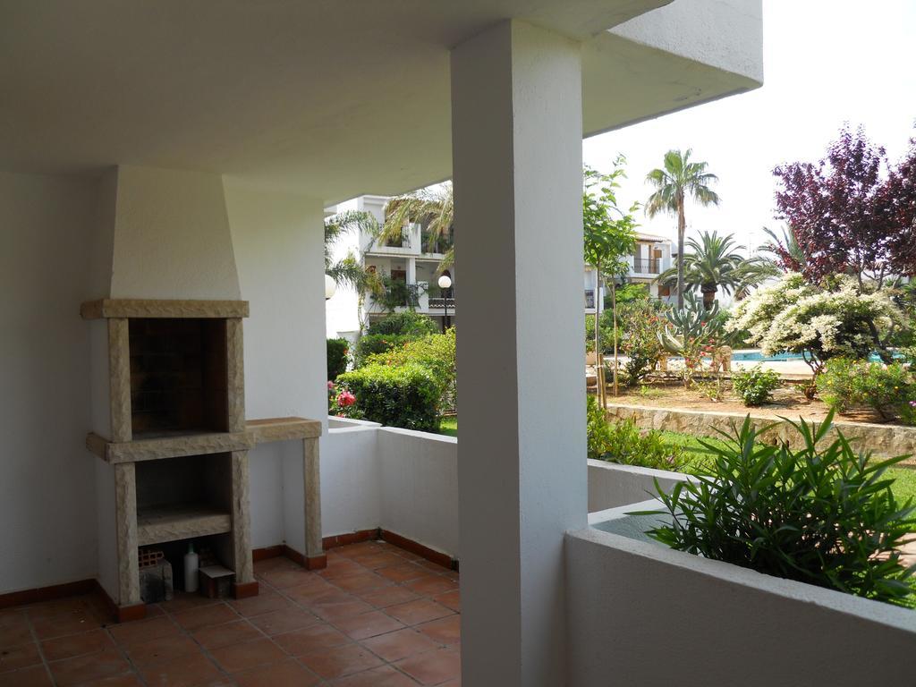 Velas Esparver-serviden