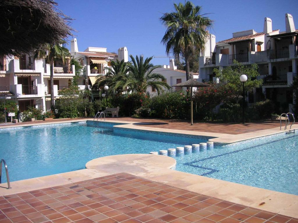 Velas Esparver-serviden *